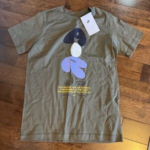 Nike t shirt youth